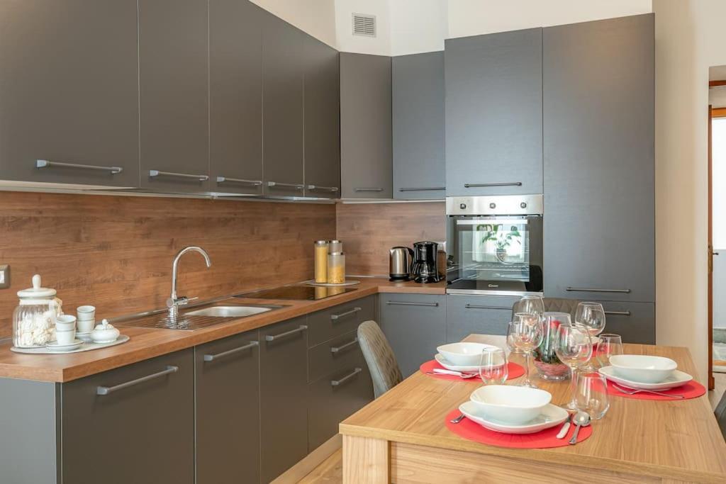 La Serena Large Apartment With Wifi, A/C, Private Parking Acquaseria Exteriör bild